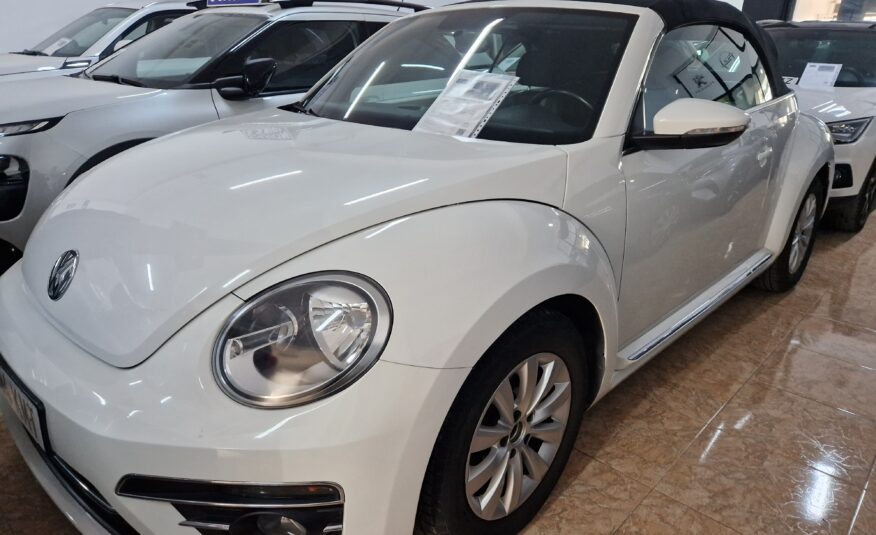 VOLKSWAGEN Beetle Desing 1.2 tsi cabrio