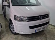 VOLKSWAGEN Caravelle 4 Emotoin 9 plazas